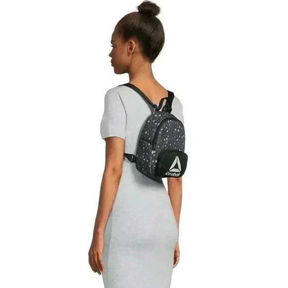 COPY - NWOT Reebok  mini bag​ - Picture 1 of 10